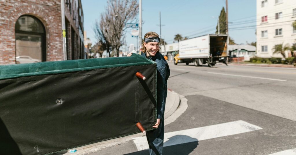 Umzugsleistungen, Moving services